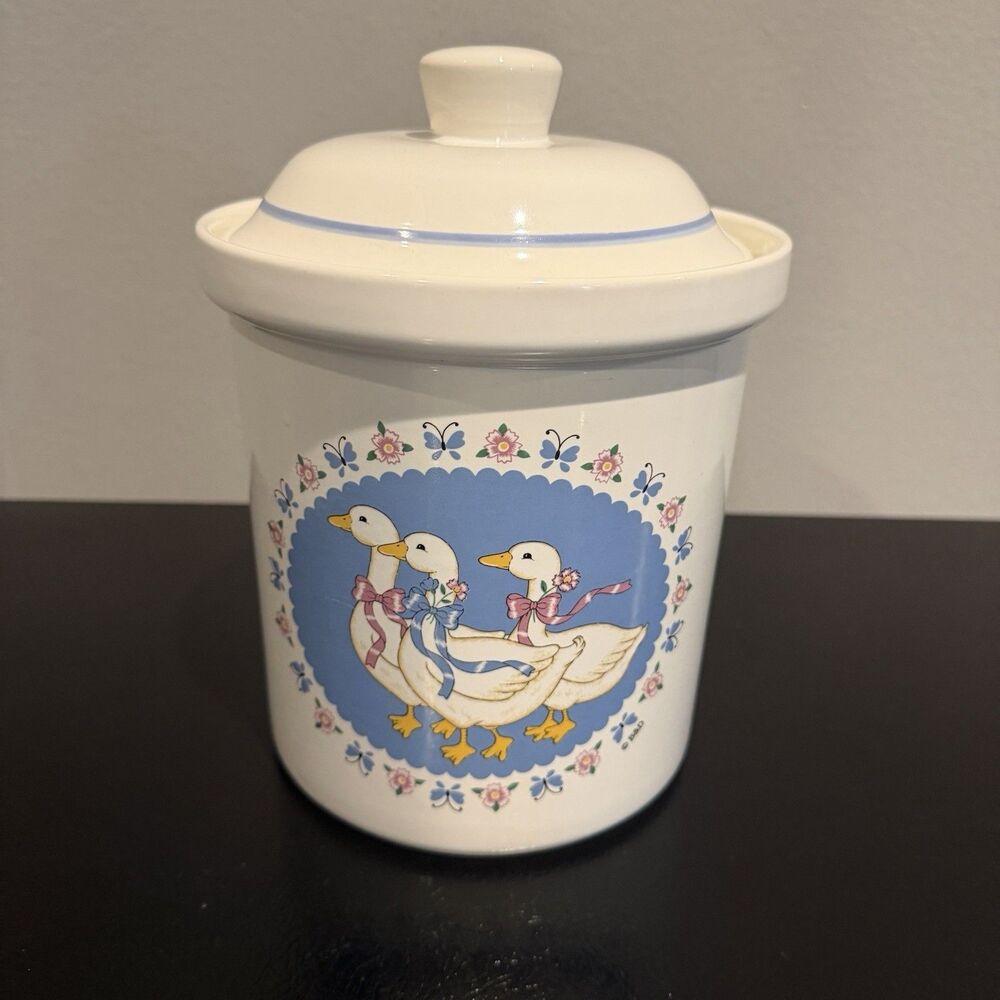 VTG Treasure Craft "Ribbon Geese" White Ceramic Lg Canister Grandma Cottagecore